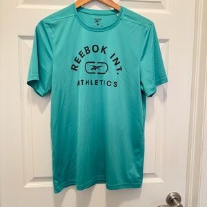 Reebok Men's T-Shirt Size M Green Graphic Casual Regular Fit Sporty Style Tee